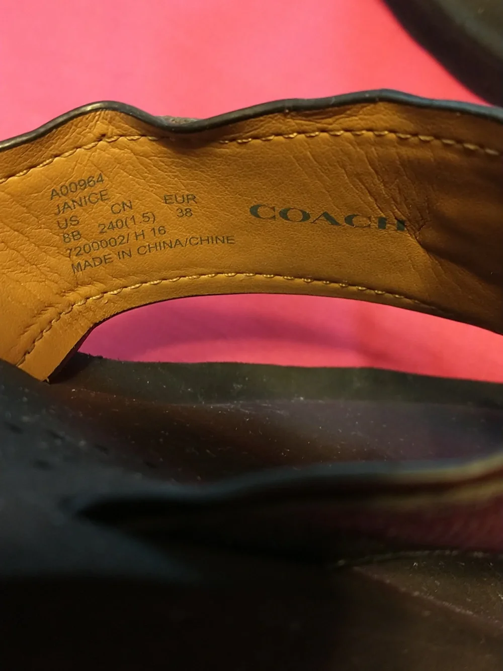 Coach Monogram Thong Sandals - Picture 4 of 10